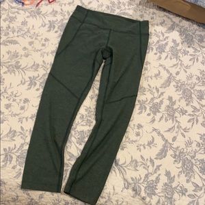 Outdoor Voices green leggings Small, new!